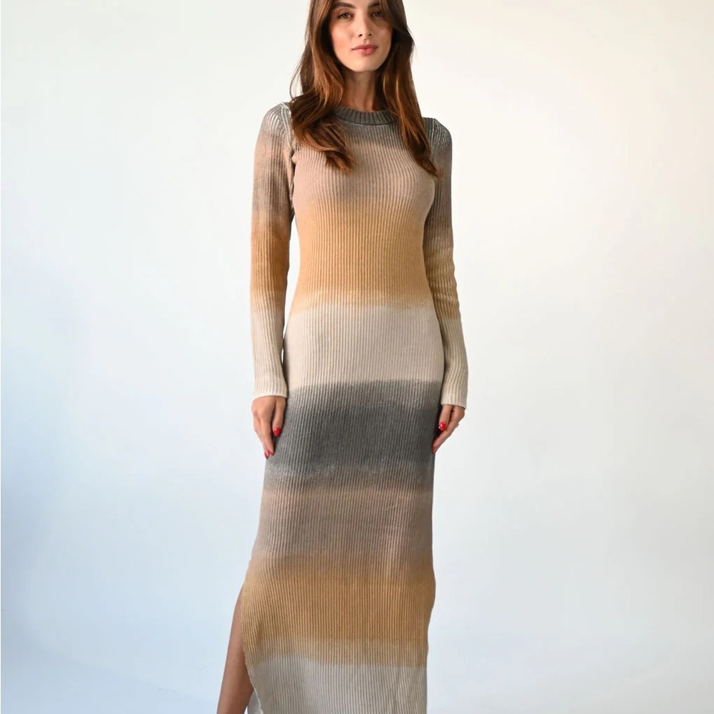 By Tess Gradient Maxi Dress
